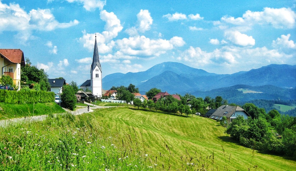 bicycle touring slovenia; two wheel travel; bicycle friendly hotel; bicycle touring; sentanel
